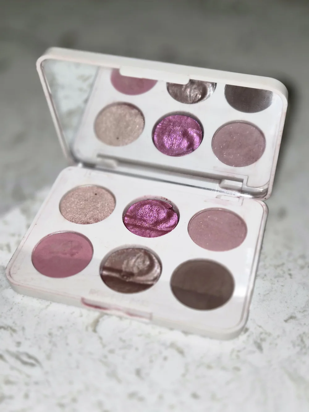 Morphe ChromaPlus 6-Pan Eyeshadow Palette, Love Byte